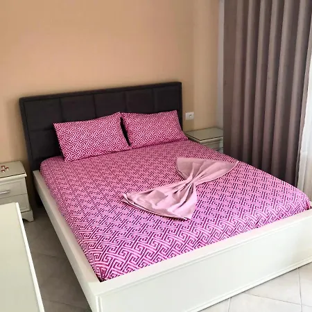 Queen Isabella Premium Hotel Vlore Exterior photo